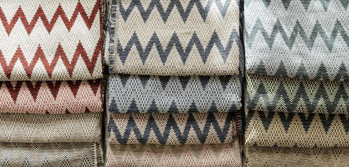 Akari Weaves Akari Weaves